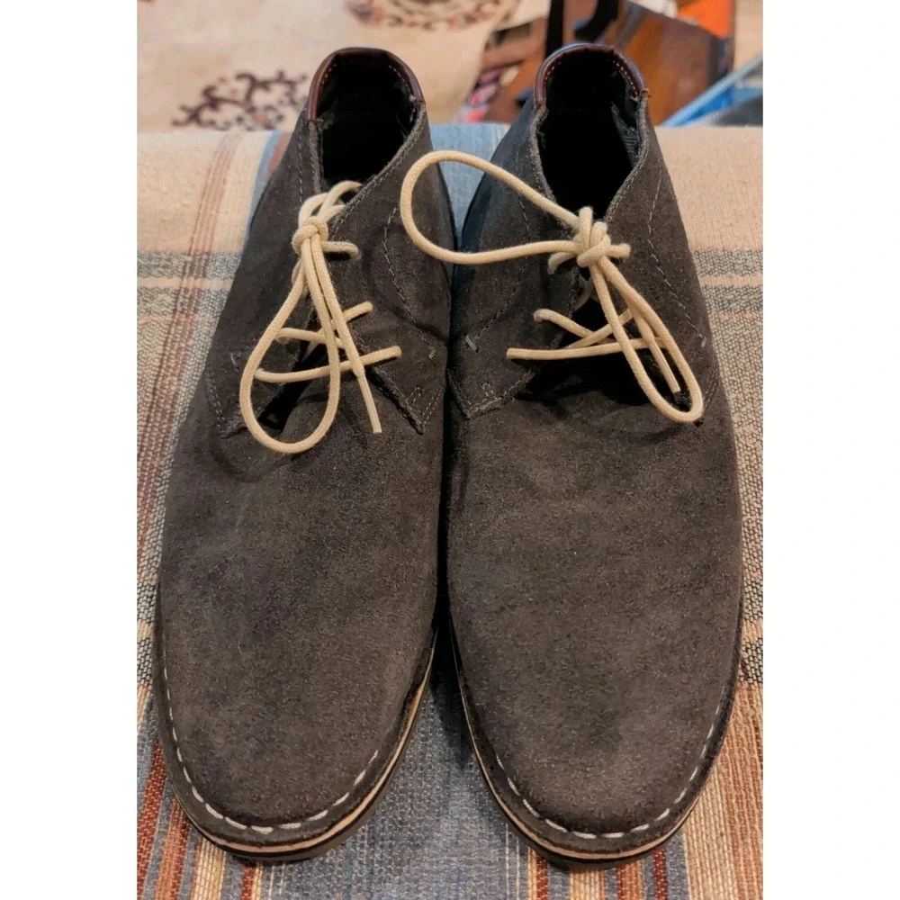 Kenneth Cole Men Size 10.5 M Reaction 'Desert Sun' Gray Suede Chukka Boots